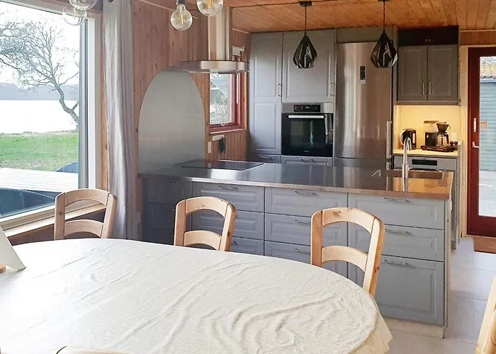 بيت للعطل Lakefront Retreat In Sohojlandet - By Traum *